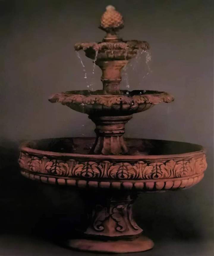 Wilmington Fountain 62” x 36”
