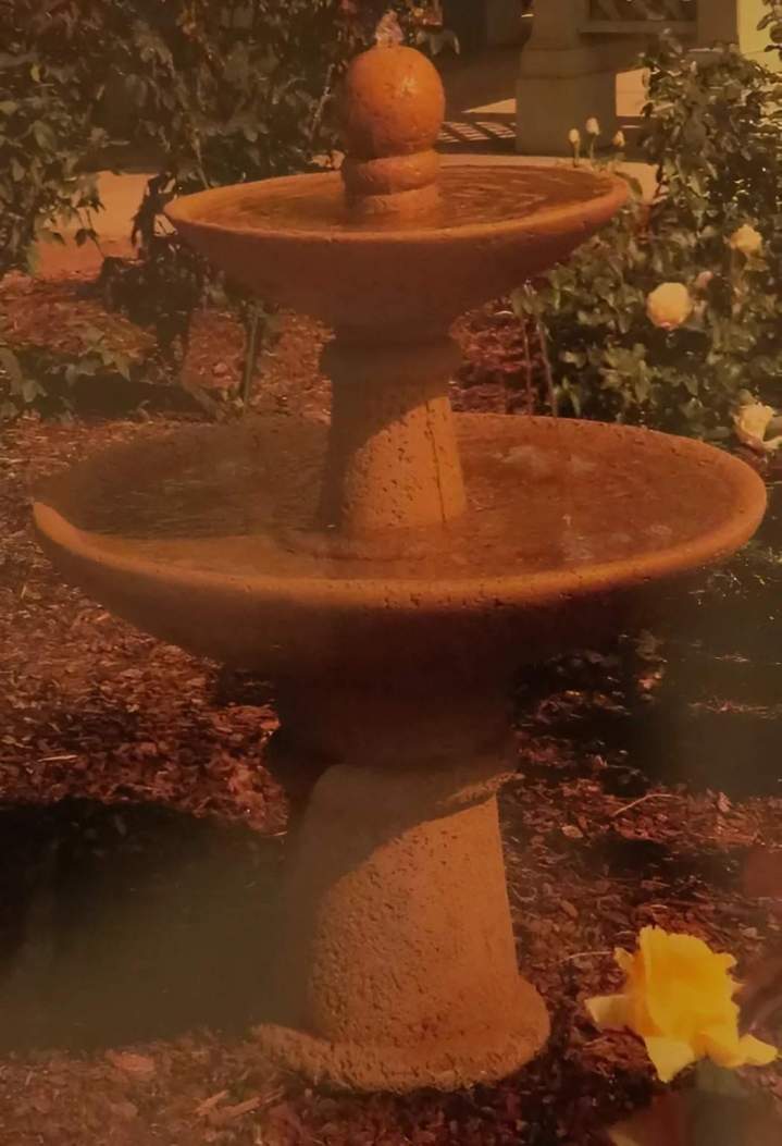 A) Classic Leaf Pineapple Fountain, 50” x 30” <br> B) Classic Leaf 2-Tier Fountain, 52.5” x 30”